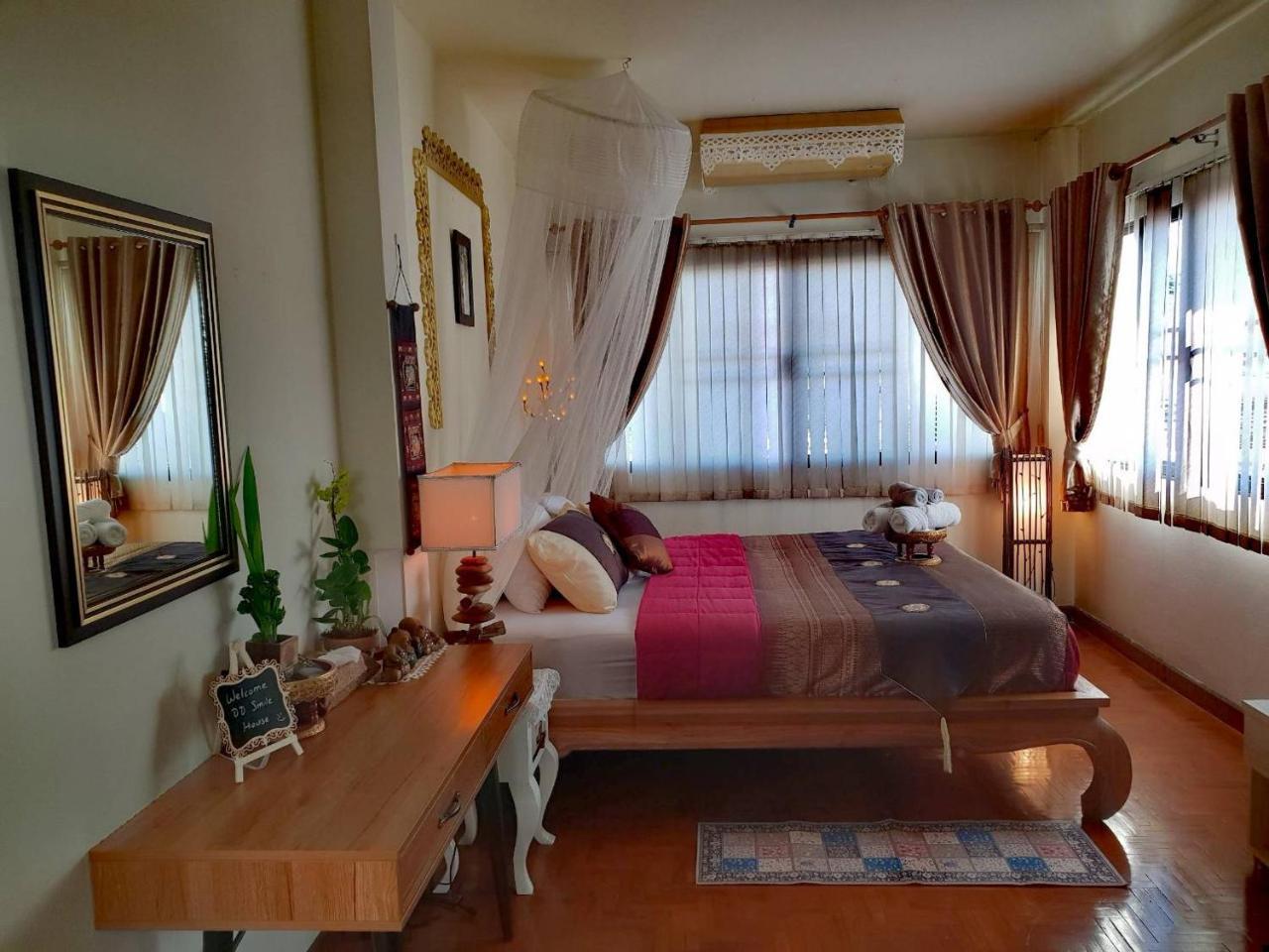 Dd Smile House, Nong Hoi Hotel Чиангмай Екстериор снимка