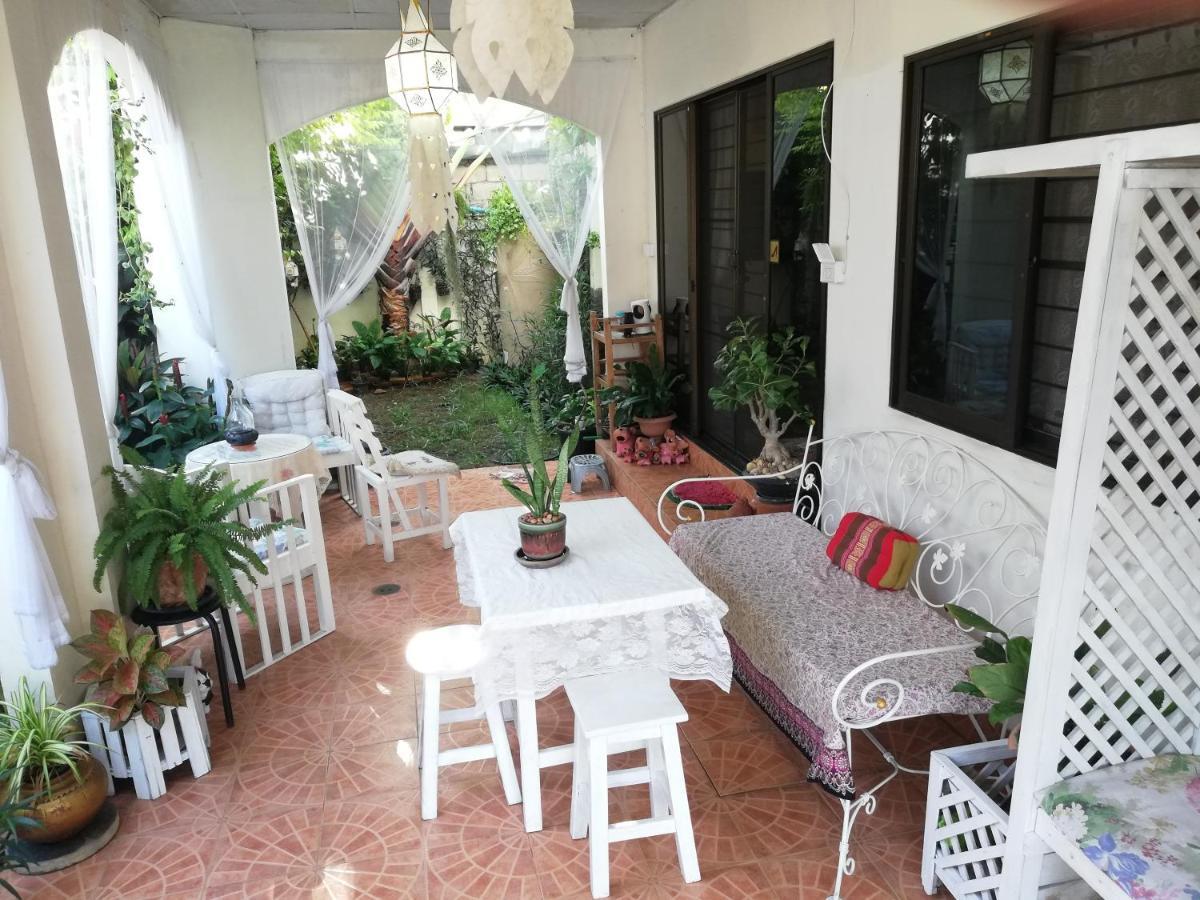 Dd Smile House, Nong Hoi Hotel Чиангмай Екстериор снимка